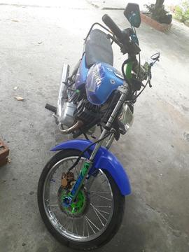 Vendo Moto Ax