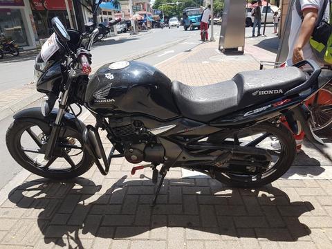 Vendo Honda Cbf 150 Modelo 2014