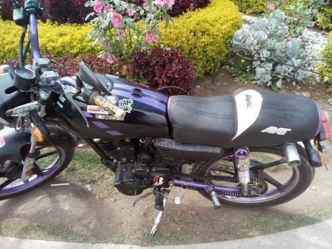 Vendo Moto