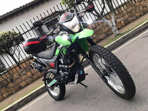 motocicleta AKT TTR 180 Modelo 2018 Nueva Edición limitada