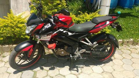 Pulsar Ns 200