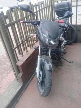 Vendo Pulsar 180 Modelo 2010