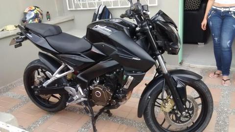 PULSAR NS 200 / Modelo 2015 / VENCAMBIO