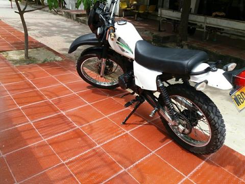 Akt Tt 150 Modelo 2013 en Buen Estado