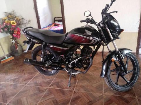 Vendo Hermosa Honda Dream Neo 110