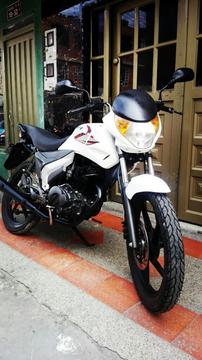 Hermosa Moto 2015 Gangaso