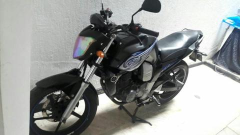 Vendo Yamaha Fz 16 2011modelo 2011