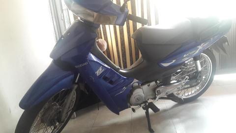 Vendo moto vivax 115 modelo 2006 recien reparado de motor solo tarjeta