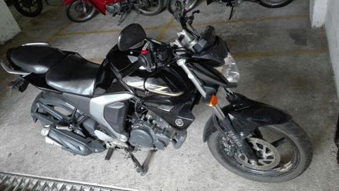 VENDO FZ YAMAHA 2.0 2017 EXCELENTE ESTADO