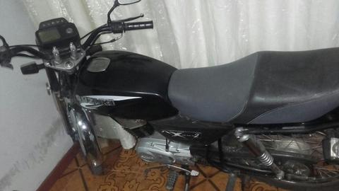 se vende ax 100