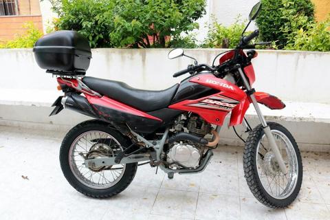 Vendo Hermosa Moto Honda Bross 125