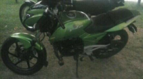 Moto Pulsar 180