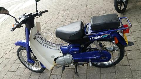 Yamaha V-80 Modelo 1998