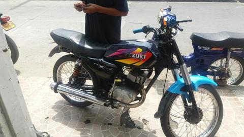 Se Vende Ax 2004