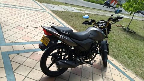 Vendo Moto Suzuki Hayate Exelente Estado