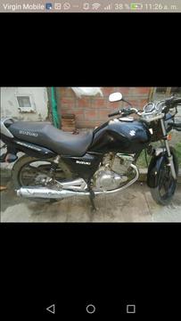 Vendo Moto Gs 125 Suzuki