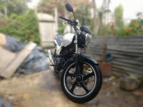 Moto Akt 125evo Ne