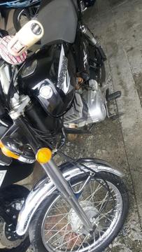 Suzuky Ax100 Modelo 2006