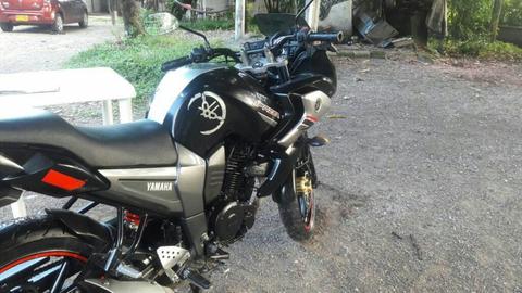 Vendo Moto Fazer