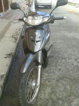 vendo moto best en muy buen estado, modelo 210 placas de armenia , papeles al día, informes en el 3208907352 alejandra