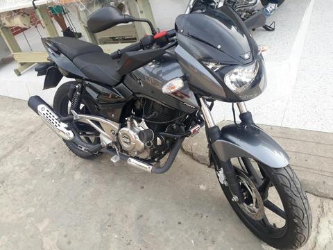 Hermosa Pulsar 180 2015