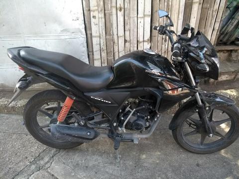 Vendo Moto Cb110 de Honda