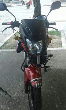 Se Vende Yamaha Sz-r Modelo 2015