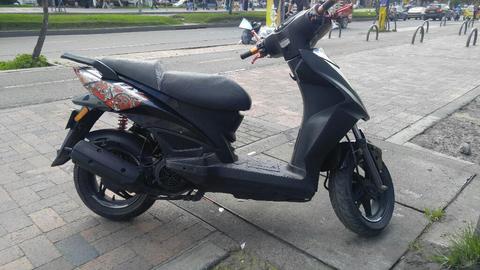 Vendo Moto Agility Fly