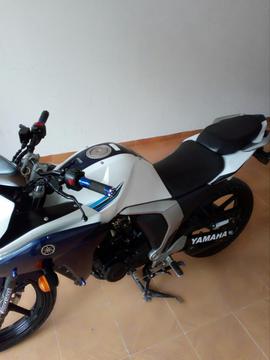 Moto Yamaha