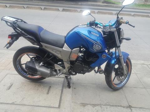 Yamaha Fz16 Modelo 2010 Bien Tenida