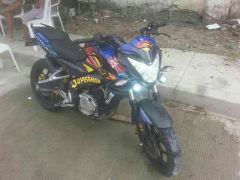 Pulsar 200