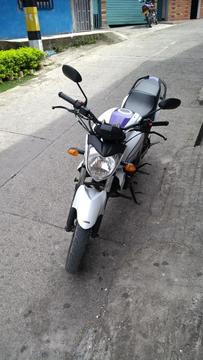 Vendo Fz Modelo 2014 Todo Al Día Traspas