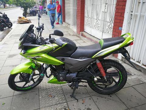 Vendo Hermosa Honda Cbf 125modelo 2013