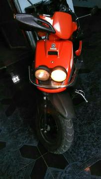 Se Vende Bwis1 O Se Cambia Esta Mela!