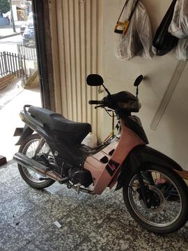 Vendo Permuto Moto