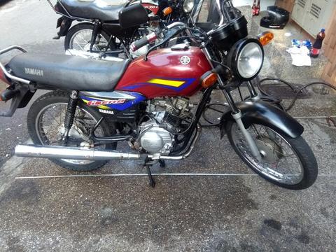 Vendo Yamaha Livero 2007