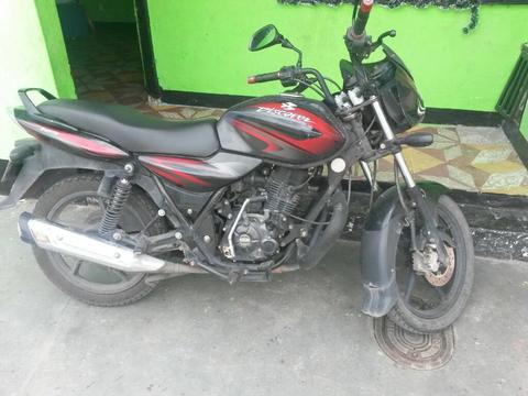 Vendo Moto Discover 125