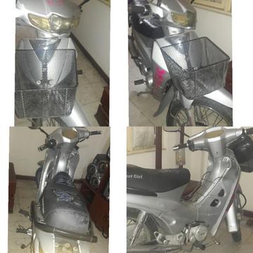 Vendo Moto Ayko 110 Año 2007 $ 900.000