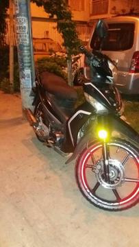 Vendo Moto