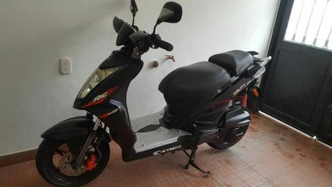 Vendo Hermosa Moto Modelo 2015