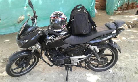 Vendo moto pulsar 180