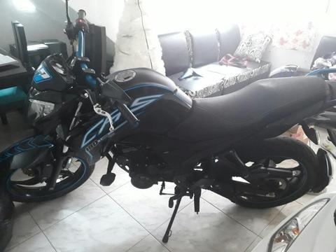 Vendo Moto Cr5 180 en Perfecto Estado