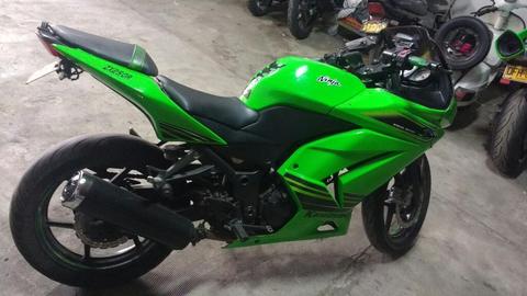 Kawasaki Ninja Modelo 2012