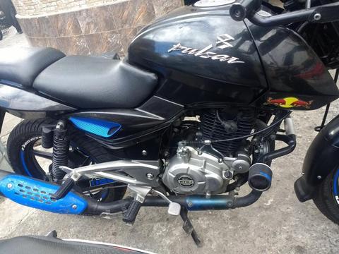 Pulsar 180 2014