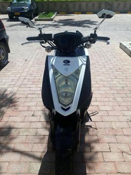 Moto Agiliyty Rs Naked 2013