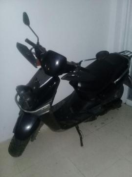 Vendo Moto Yahama 2001