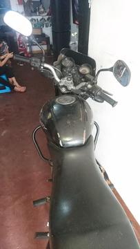 Moto Pulsar 180