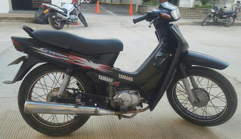 Se Vende Moto Yamaha Crypton Modelo 2000