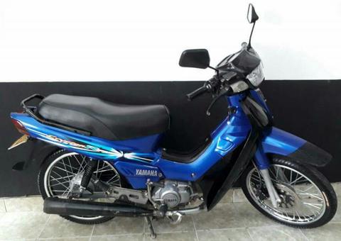 Se Vende Moto Yamaha Crypton Modelo 2002