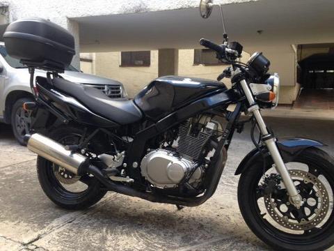 Moto Suzuki Gs 500